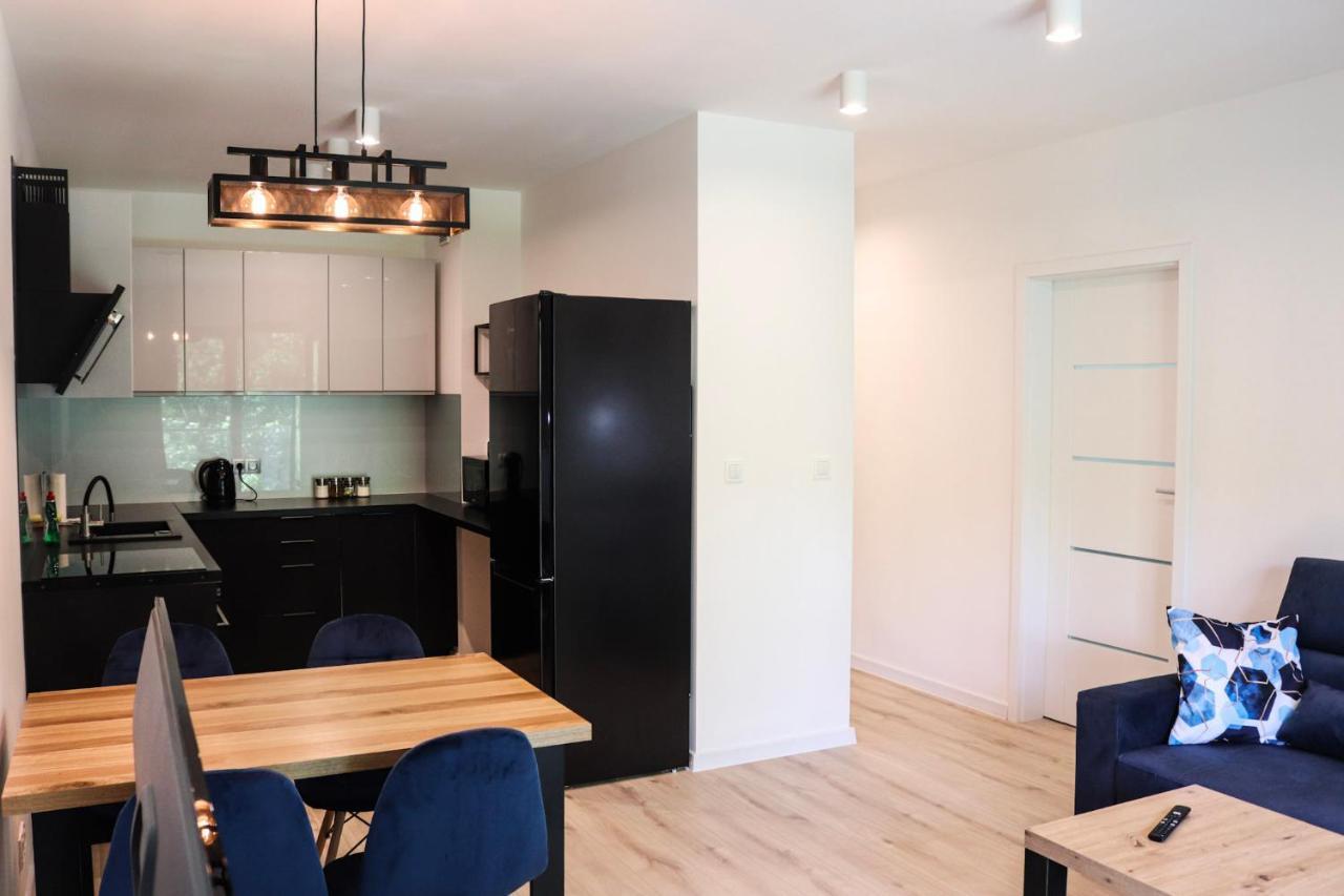 Lemon Park Apartments Parking Gratis Познань Экстерьер фото