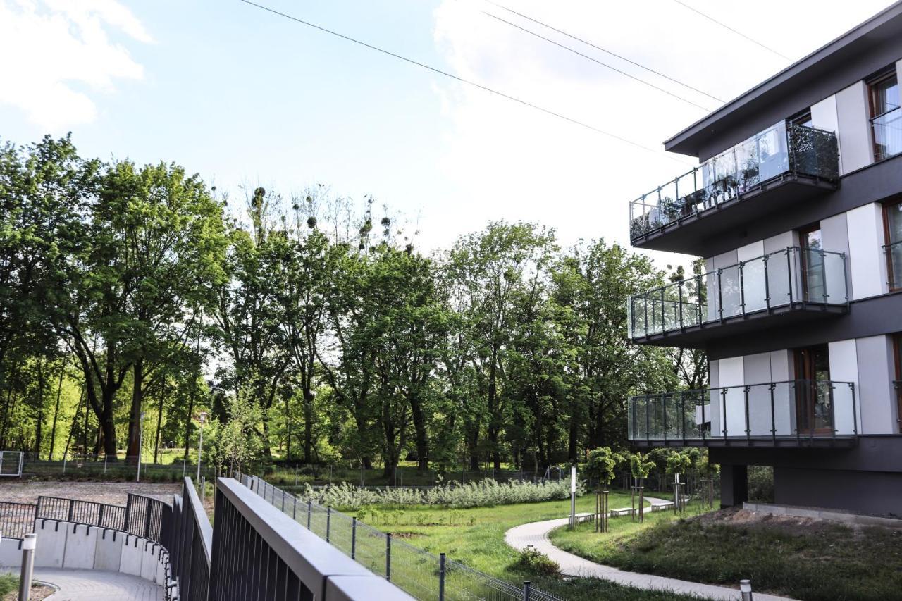 Lemon Park Apartments Parking Gratis Познань Экстерьер фото