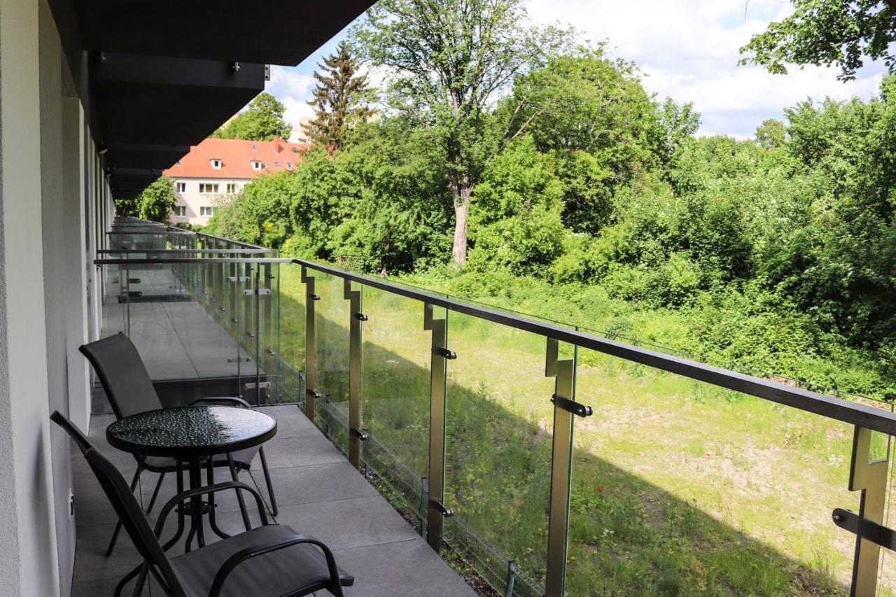 Lemon Park Apartments Parking Gratis Познань Экстерьер фото